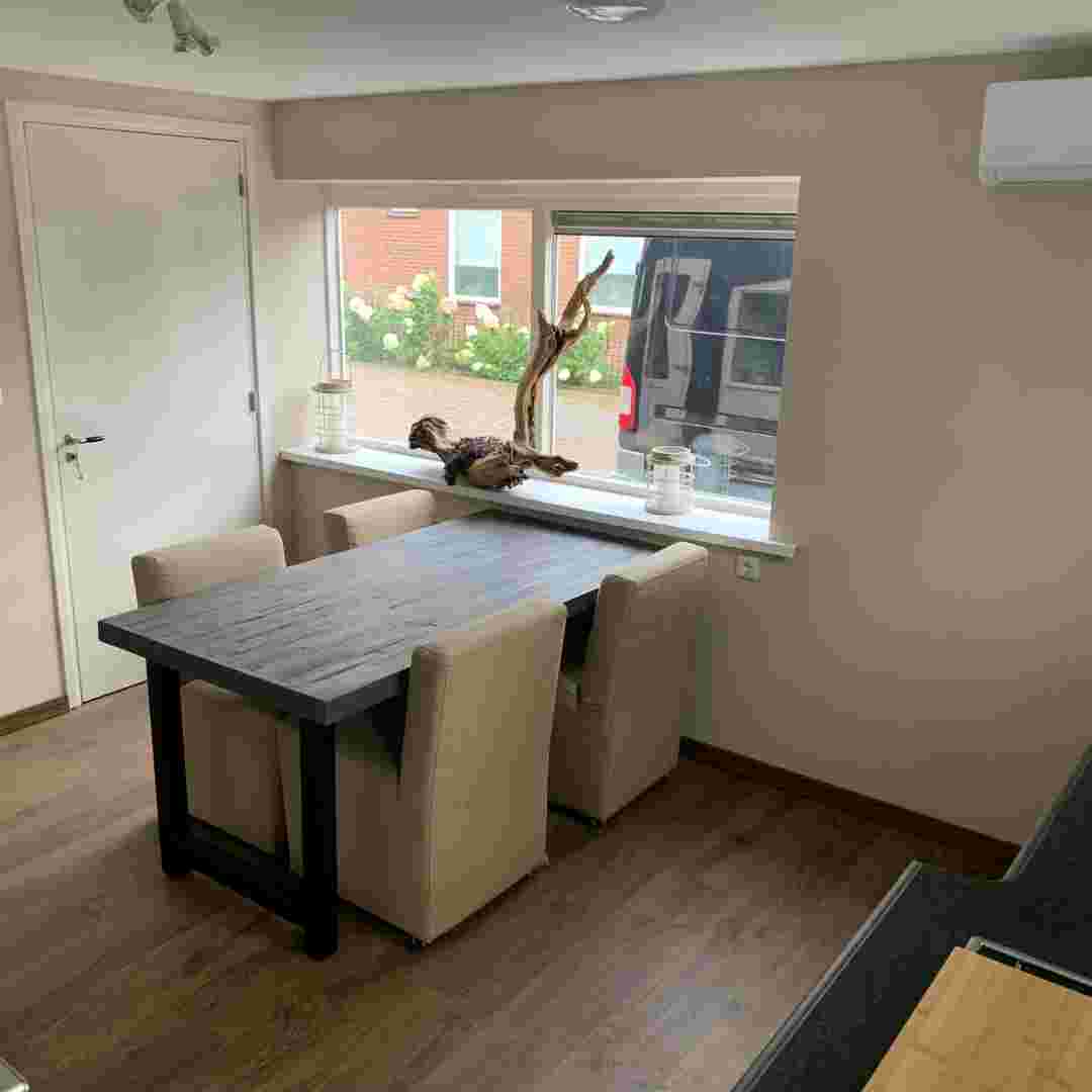 placeholder image-sq