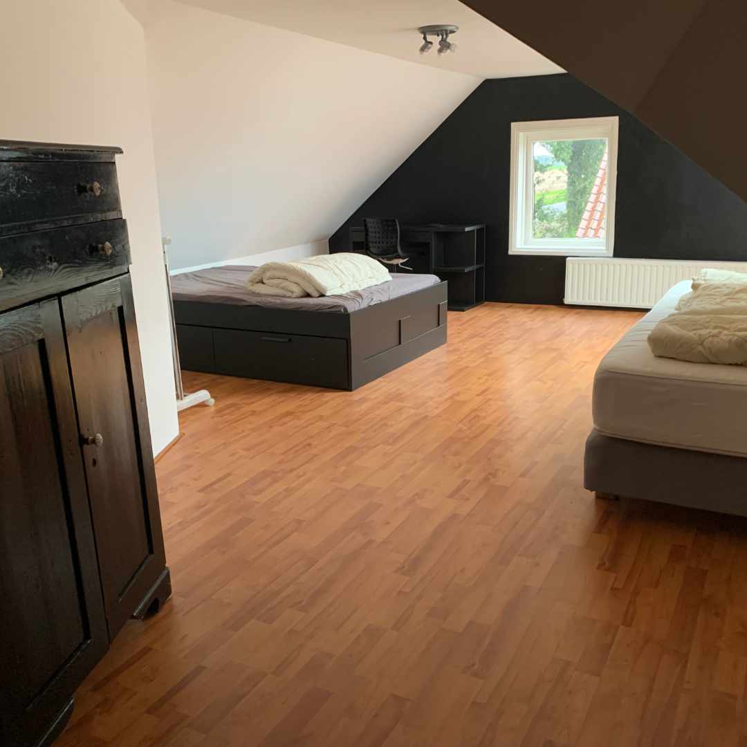 placeholder image-sq